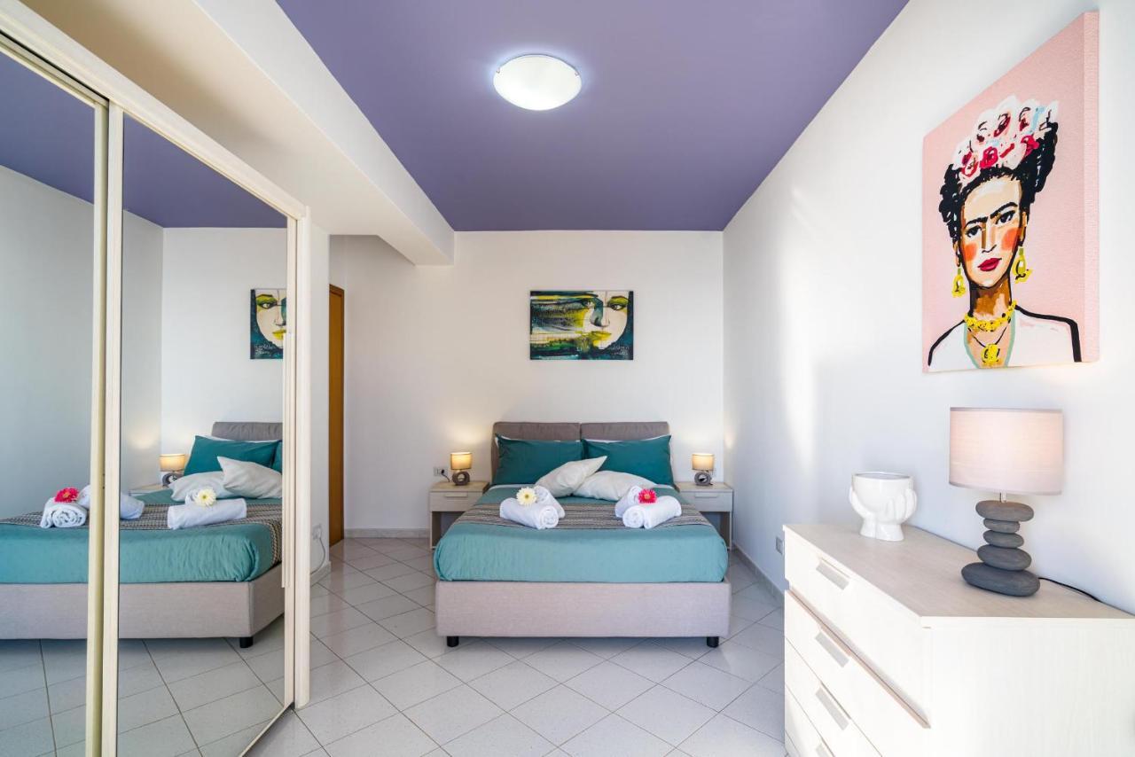 レトイアンニLoft Balcone Sul Mareアパートメント エクステリア 写真